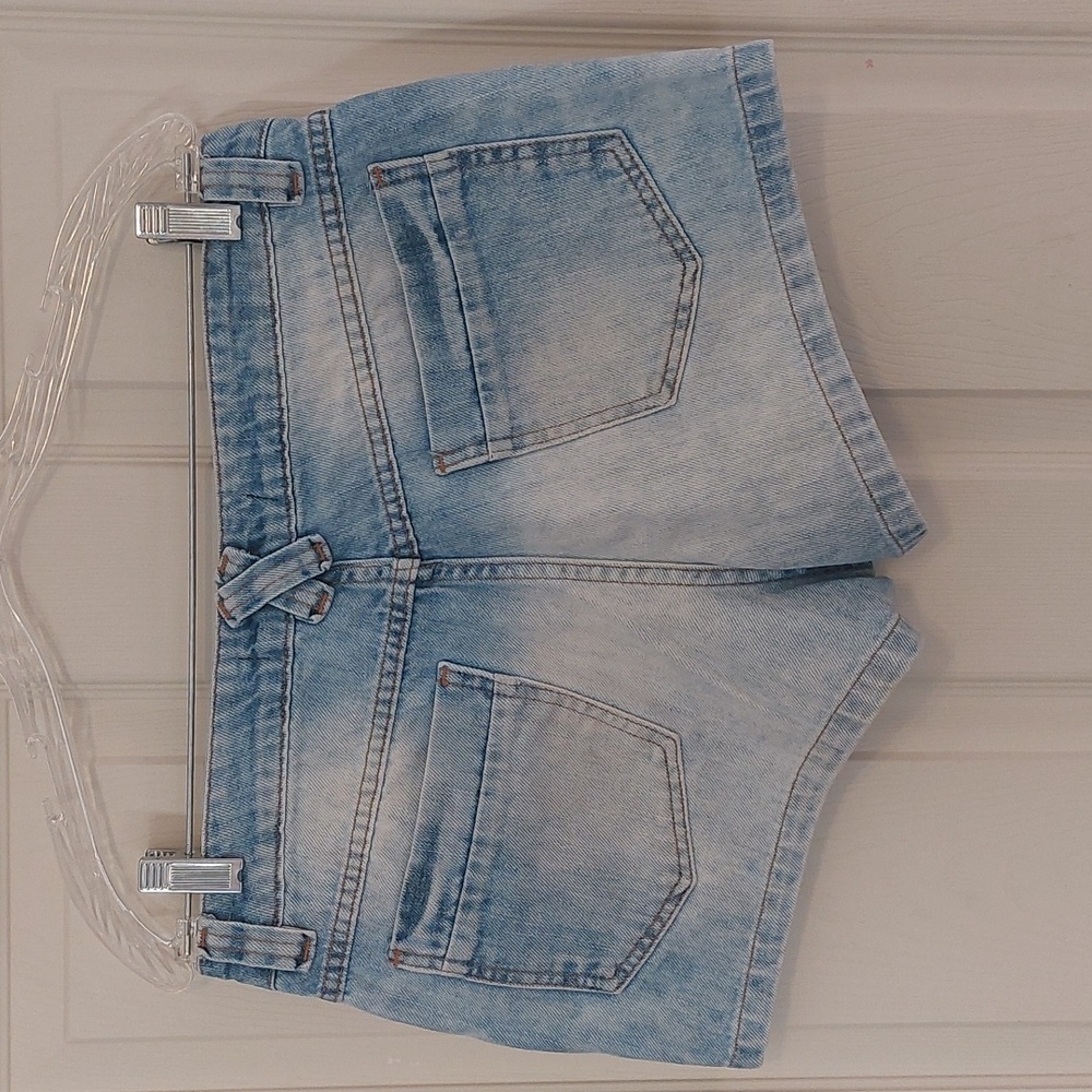 Vintage Patchwork Made In Brazil Light Wash Blue Denim Booty Jean Shorts Size 8 - Picture 7 of 10